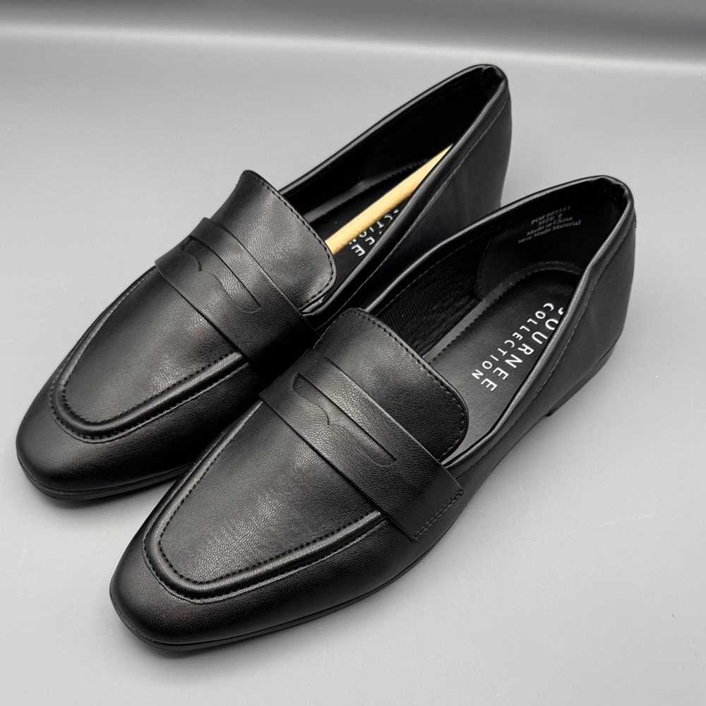 Journee Collection Women's Myeesha Loafer Slip On Square Toe Flats
